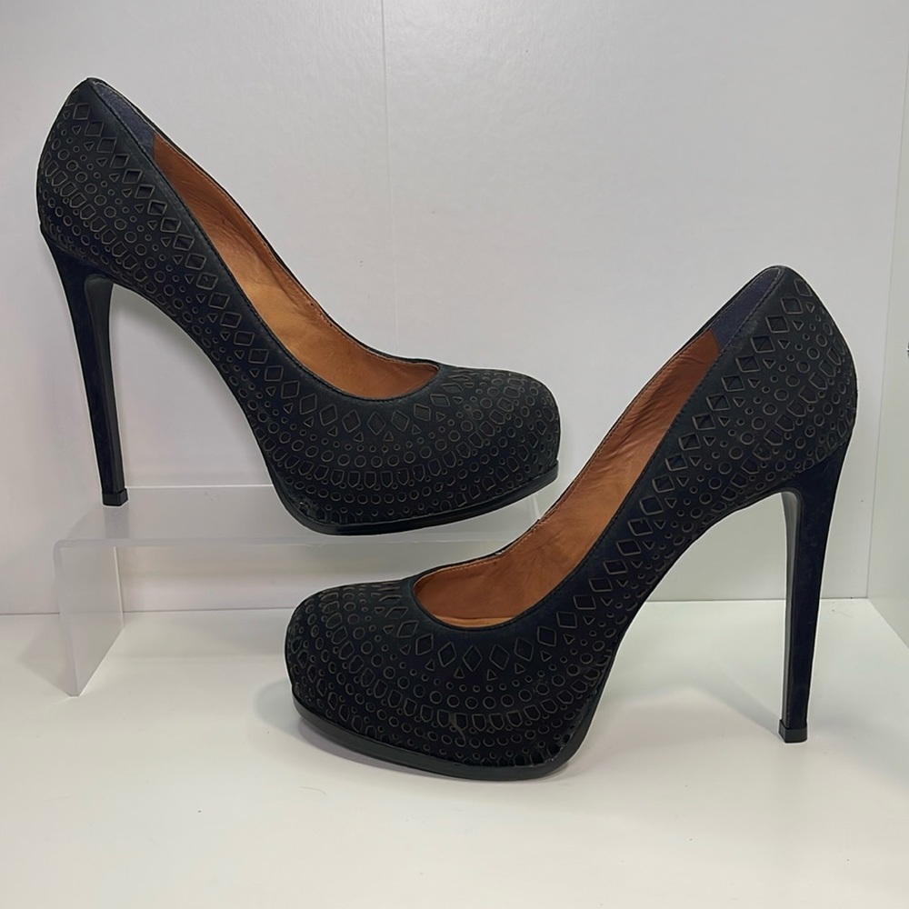 Pour la Victoire Black Platform Heels Size 9.5